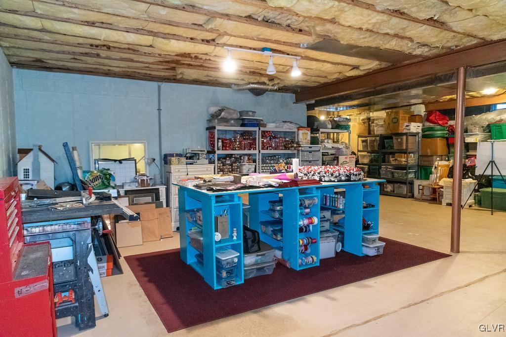 6257 Clauser Road Orefield, PA 18069 - Photo 37 of 45 Gallery Image 37