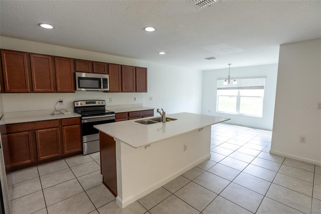 1333 Lucerne Loop Road Northeast Winter Haven, FL 33881 - Photo 9 of 34 Gallery Image 9