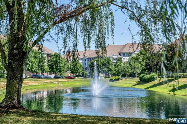 $469,000 | 3213 Warren's Way, Unit DEEDED STORGE U, Wanaque, NJ 07465