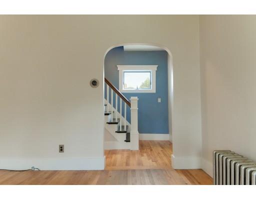 9 Stanley Road Shrewsbury, MA 01545 - Photo 10 of 28 Gallery Image 10