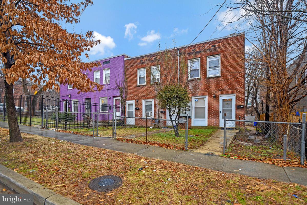 3427 B Street Southeast, Unit 4 Washington, DC 20019 - Photo 1 of 15