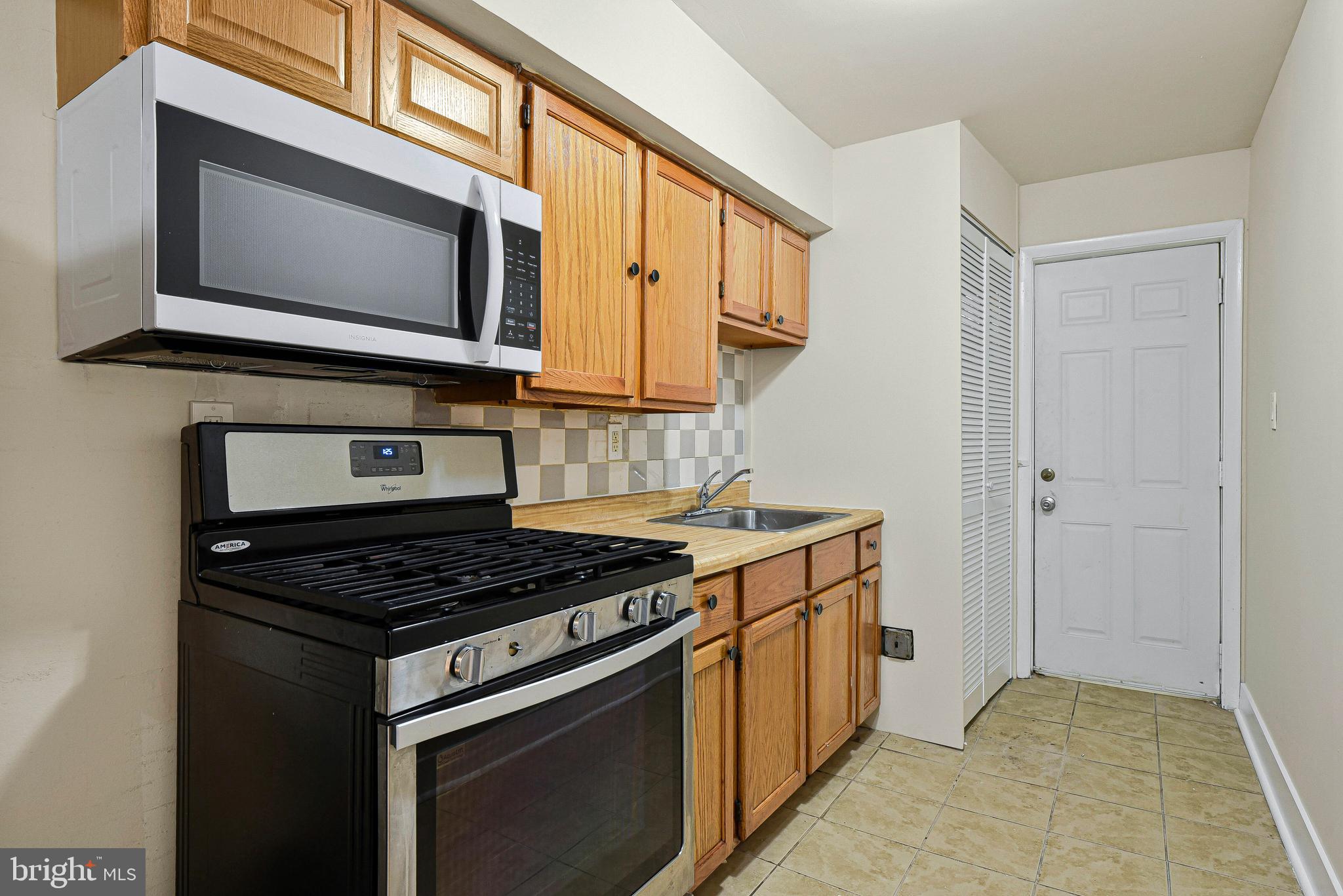 3427 B Street Southeast, Unit 4 Washington, DC 20019 - Photo 9 of 15