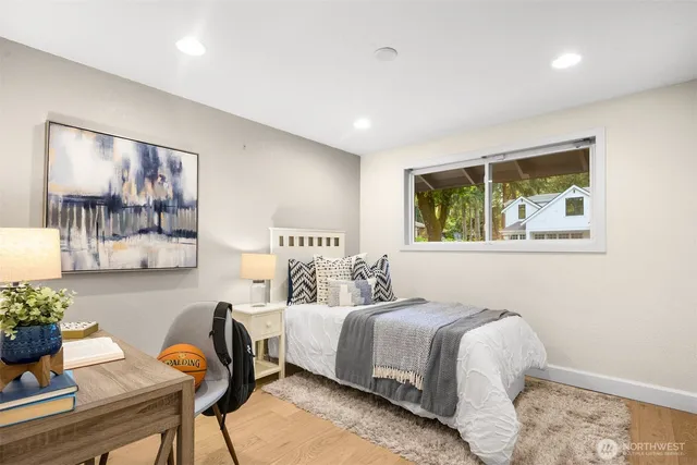 $1,850,000 | 6832 122nd Avenue Northeast, Kirkland, WA 98033