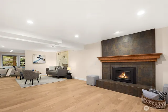 $1,850,000 | 6832 122nd Avenue Northeast, Kirkland, WA 98033