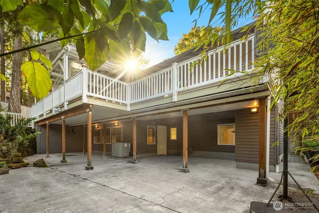 $1,850,000 | 6832 122nd Avenue Northeast, Kirkland, WA 98033