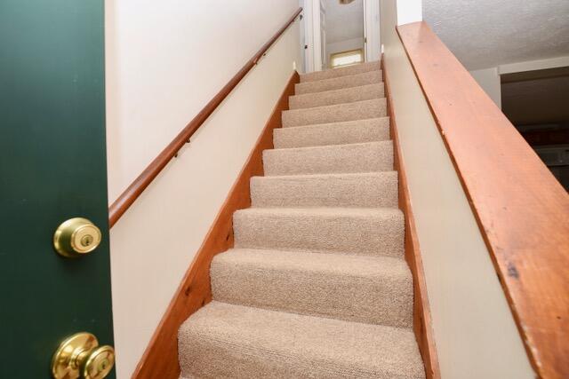 16 Boundary Way Kennebunk, ME 04043 - Photo 21 of 28 16 Boundary Way Staircase