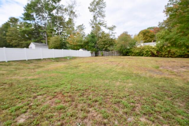 16 Boundary Way Kennebunk, ME 04043 - Photo 6 of 28 16 Boundary Way Yard