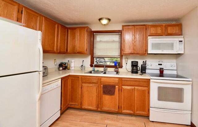 16 Boundary Way Kennebunk, ME 04043 - Photo 8 of 28 16 Boundary Way Kitchen 3 - Copy