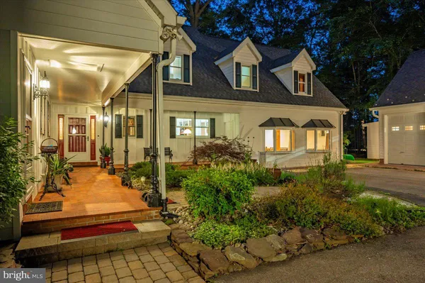 $1,295,000 | 12124 Palisades Drive, Dunkirk, MD 20754