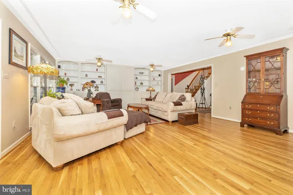 $1,295,000 | 12124 Palisades Drive, Dunkirk, MD 20754