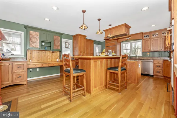 $1,295,000 | 12124 Palisades Drive, Dunkirk, MD 20754