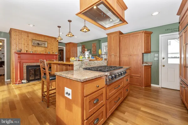 $1,295,000 | 12124 Palisades Drive, Dunkirk, MD 20754