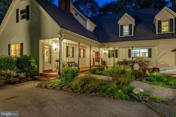 $1,295,000 | 12124 Palisades Drive, Dunkirk, MD 20754