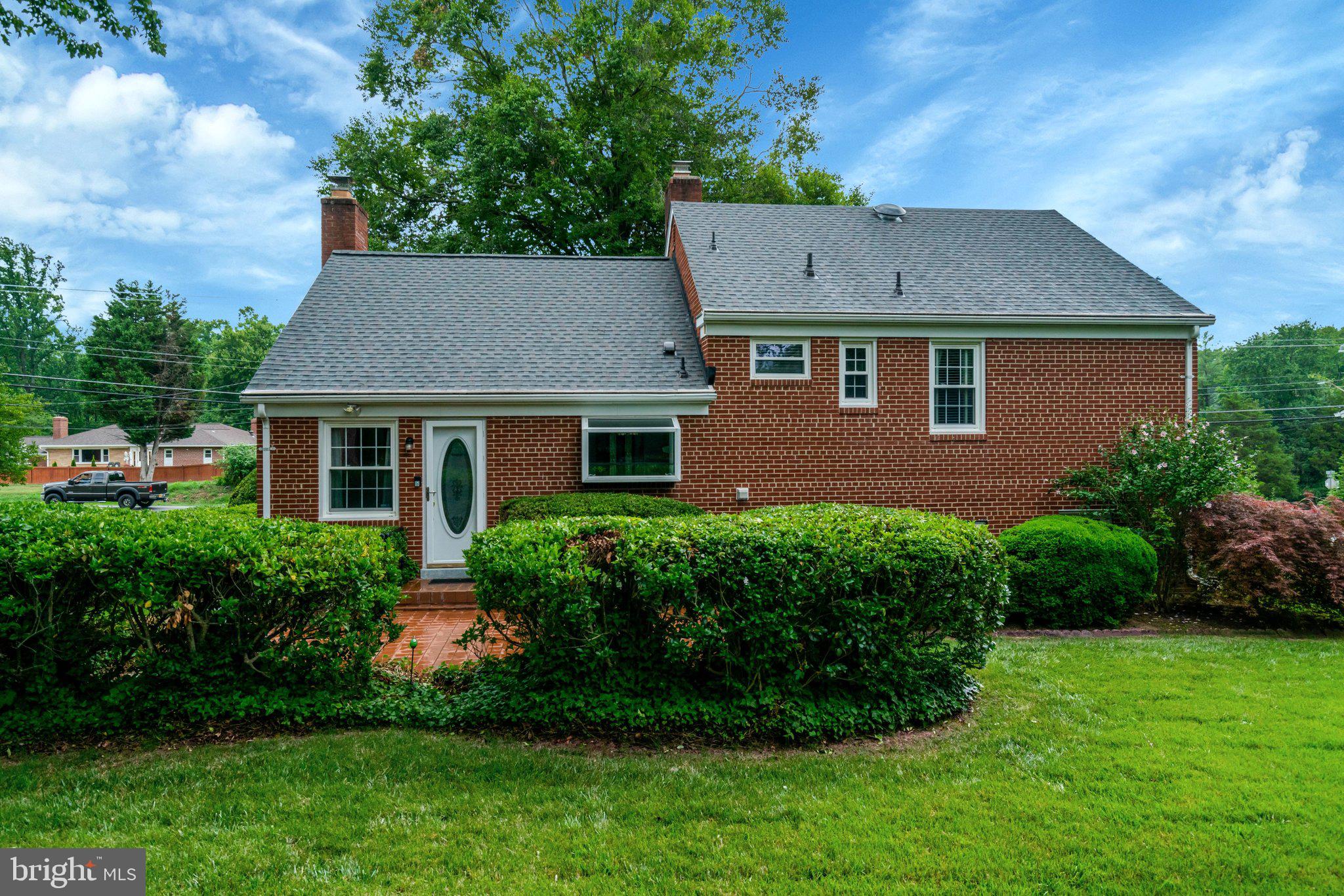 4902 Ravensworth Road Annandale, VA 22003 - Photo 54 of 63 Plenty of space for enjoying this back area!