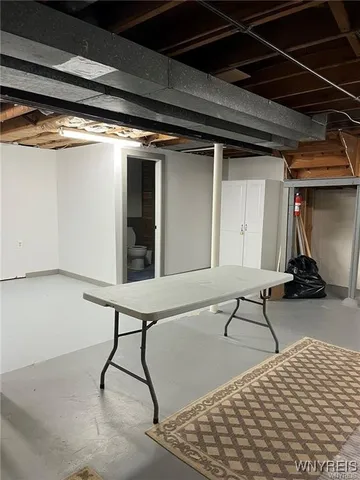 $2,200 | 235 South 3rd Street, Lewiston, NY 14092