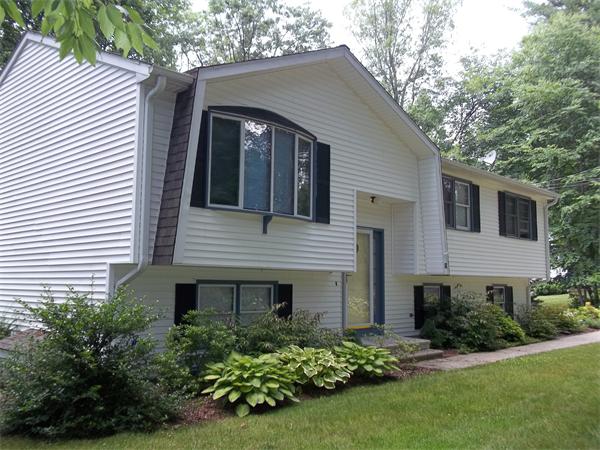 18 Conlin Road Oxford, MA 01540 - Photo 1 of 21 Gallery Image 1