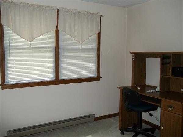 18 Conlin Road Oxford, MA 01540 - Photo 13 of 21 Gallery Image 13