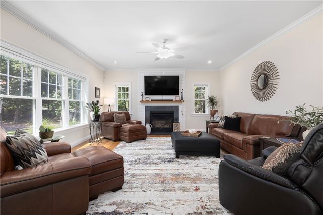 $905,500 | 451 Greenbush Road, Warwick, RI 02818