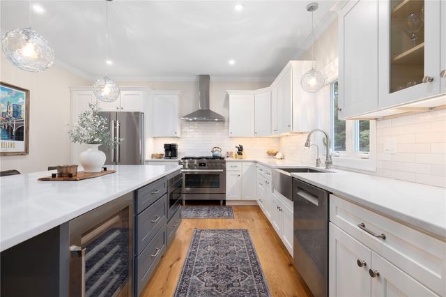 $905,500 | 451 Greenbush Road, Warwick, RI 02818