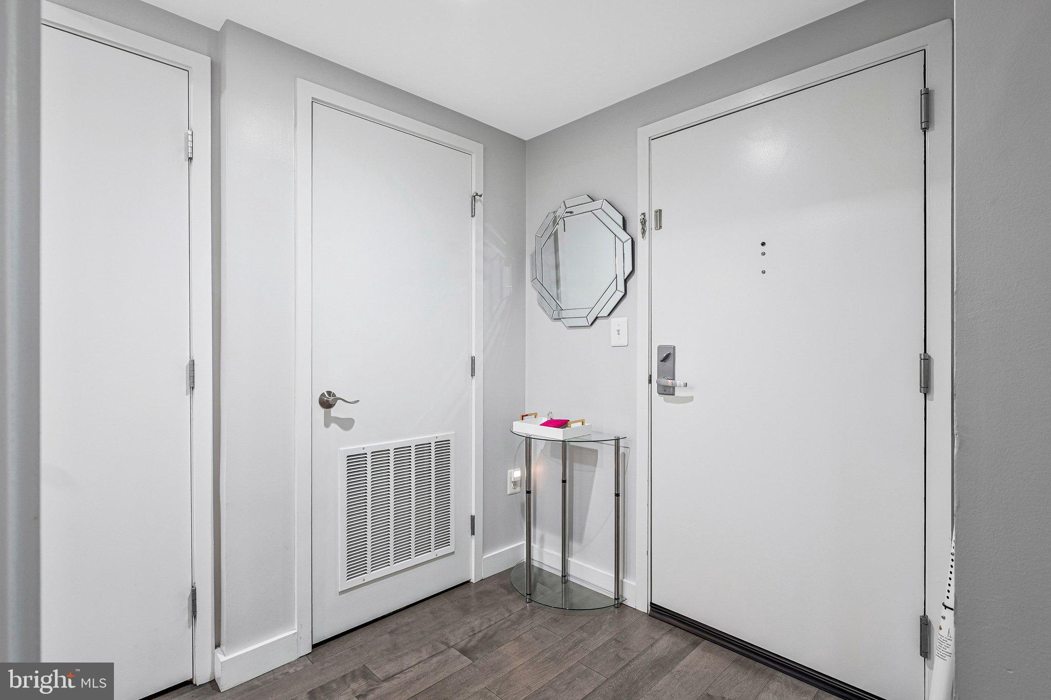 912 F Street Northwest, Unit T00 Washington, DC 20004 - Photo 3 of 22