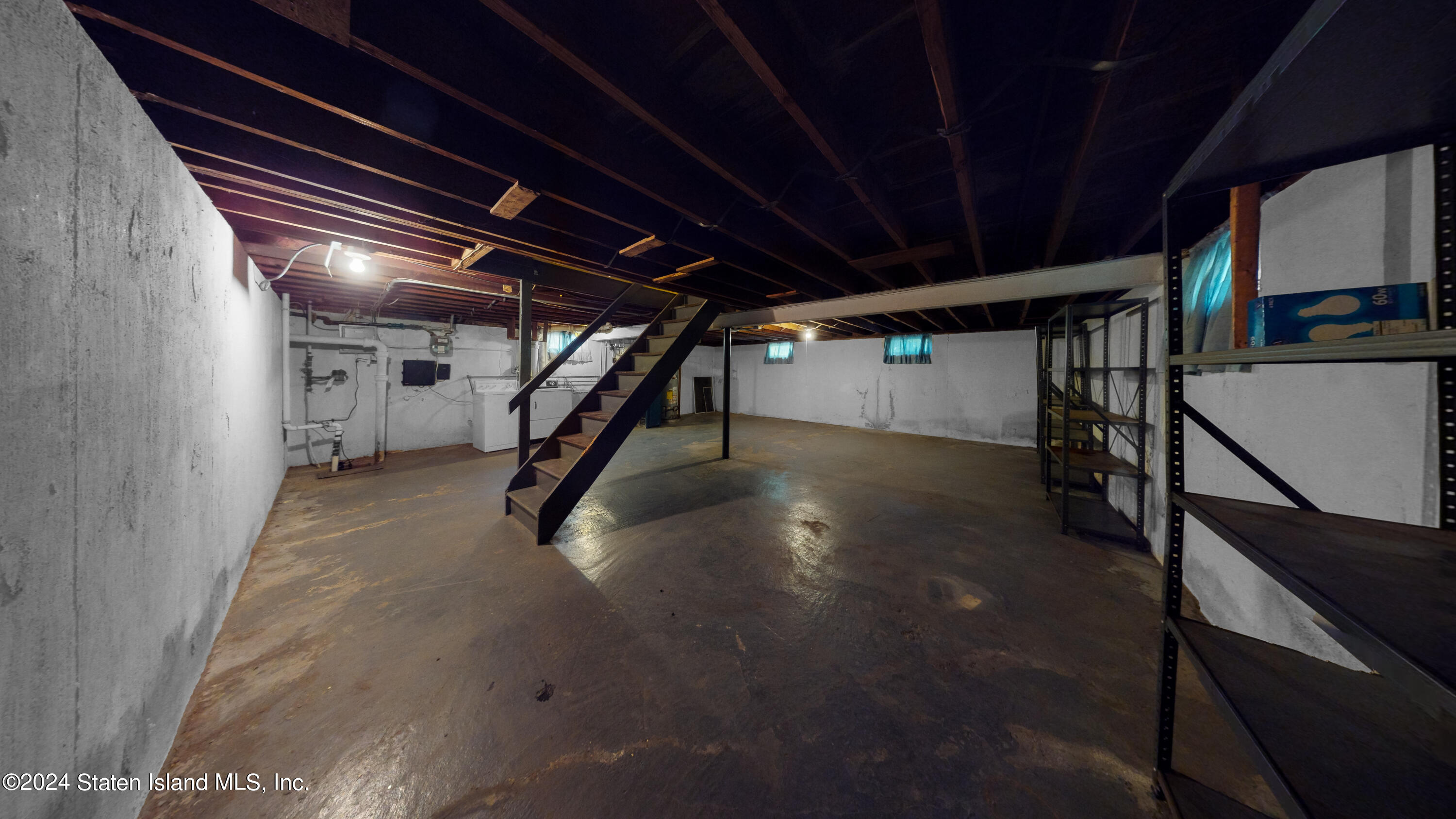 442 Watchogue Road Staten Island, NY 10314 - Photo 14 of 18 15