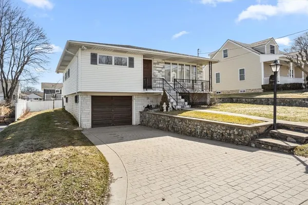 $379,900 | 30 Dover Avenue, East Providence, RI 02914