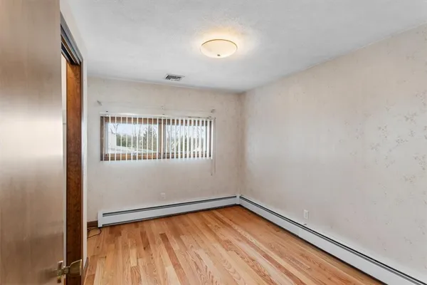 $379,900 | 30 Dover Avenue, East Providence, RI 02914