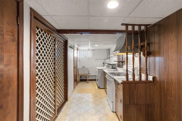 $379,900 | 30 Dover Avenue, East Providence, RI 02914