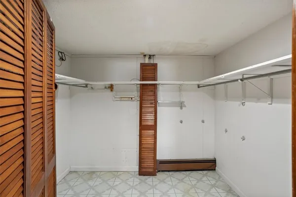 $379,900 | 30 Dover Avenue, East Providence, RI 02914