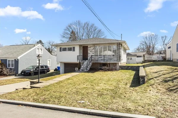 $379,900 | 30 Dover Avenue, East Providence, RI 02914