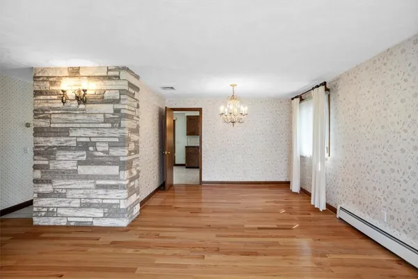 $379,900 | 30 Dover Avenue, East Providence, RI 02914