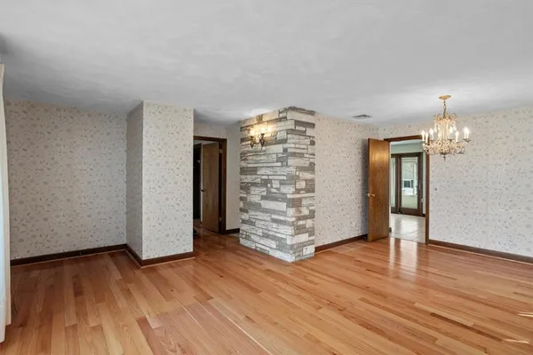 $379,900 | 30 Dover Avenue, East Providence, RI 02914