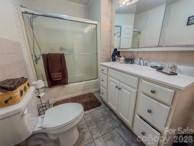 $379,000 | 2301 Silvers Mill Road, Marshall, NC 28753