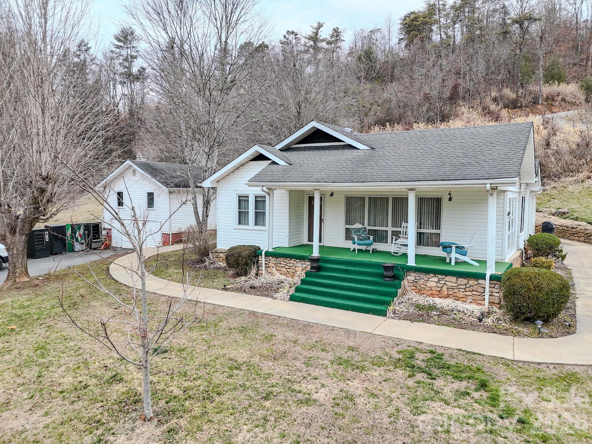 2301 Silvers Mill Road Marshall, NC 28753 - Photo 37 of 47