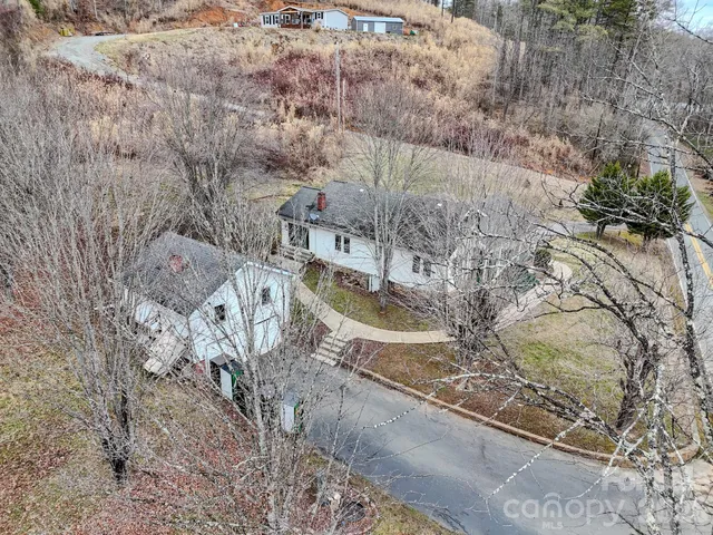 $379,000 | 2301 Silvers Mill Road, Marshall, NC 28753