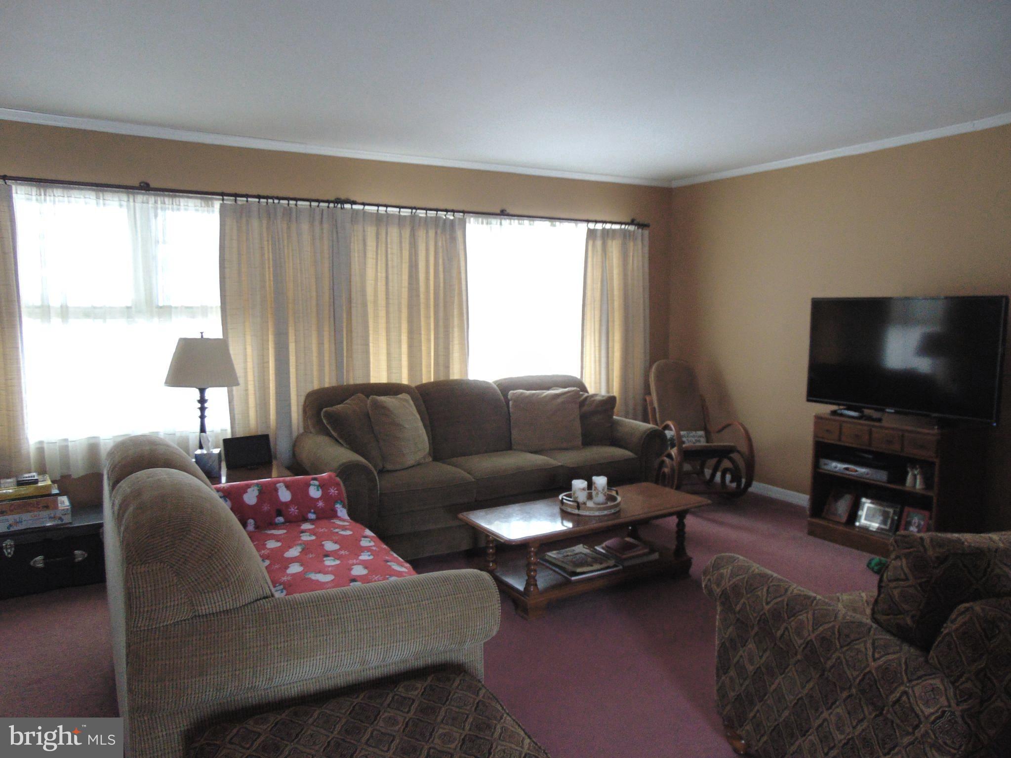2 Sweetgum Road Levittown, PA 19056 - Photo 3 of 11 Living Room