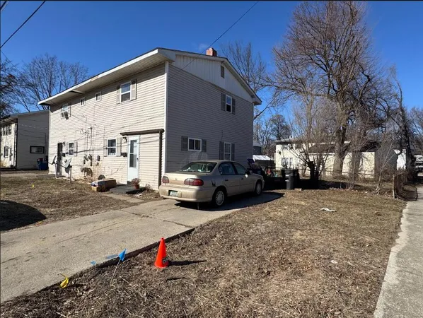 $199,900 | 34204 Dayton Court, Westland, MI 48186