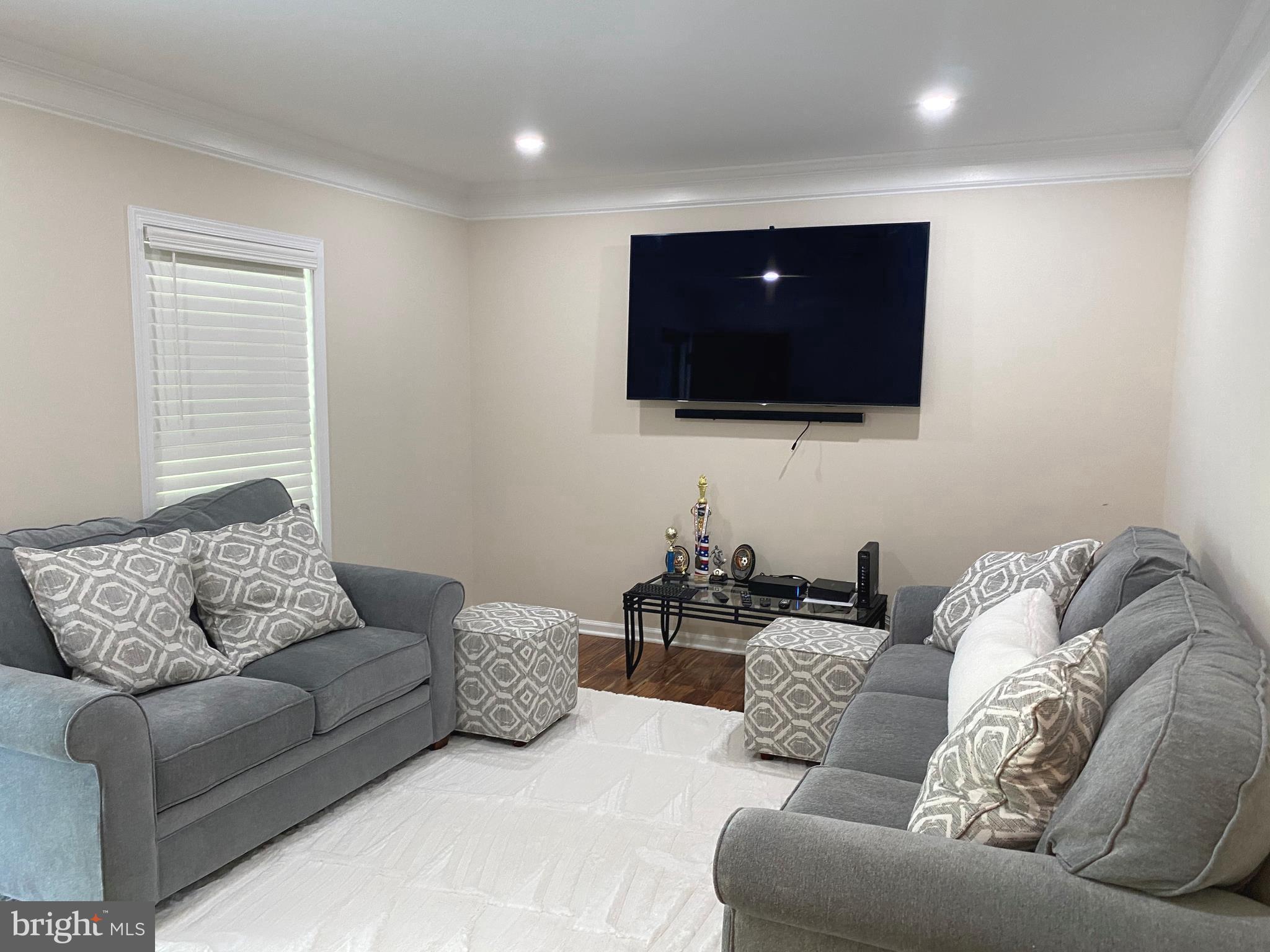 131 Choptank Road Stafford, VA 22556 - Photo 3 of 18 Leaving Room