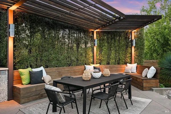 $2,795,000 | 99 Fawn Drive, San Anselmo, CA 94960