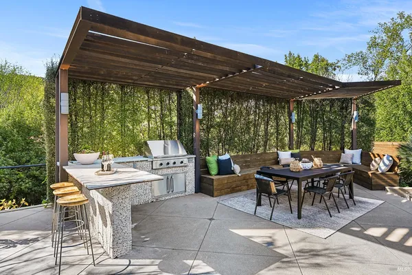 $2,795,000 | 99 Fawn Drive, San Anselmo, CA 94960