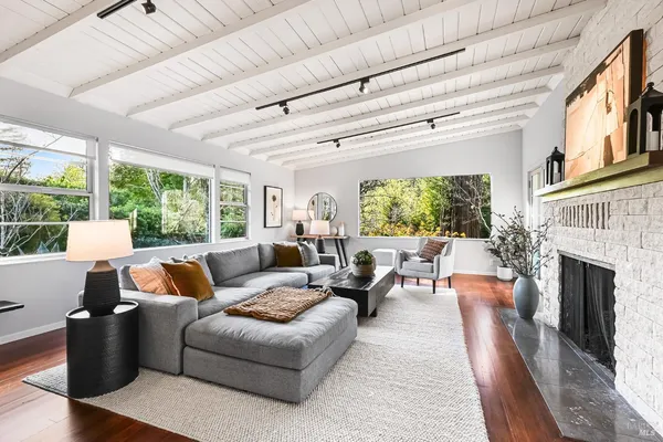 $2,795,000 | 99 Fawn Drive, San Anselmo, CA 94960