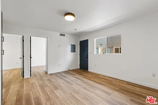$2,895 | 2922 Hauser Boulevard, Unit 2, Los Angeles, CA 90016