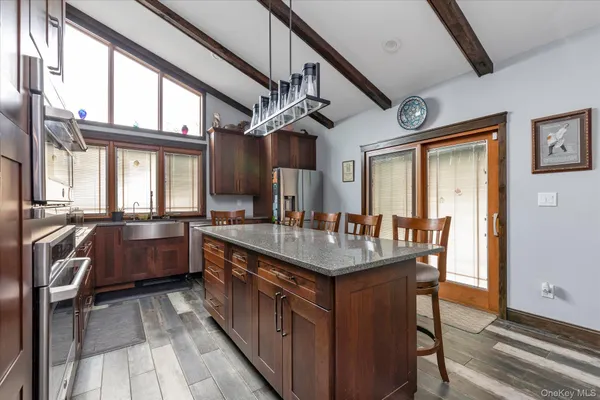 $1,199,000 | 301 Cameo Drive, Massapequa, NY 11758
