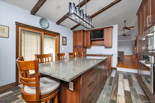 $1,199,000 | 301 Cameo Drive, Massapequa, NY 11758