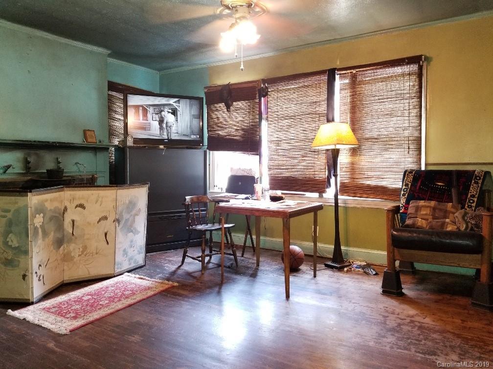 431 Chester Street Lancaster, SC 29720 - Photo 3 of 11 Gallery Image 3