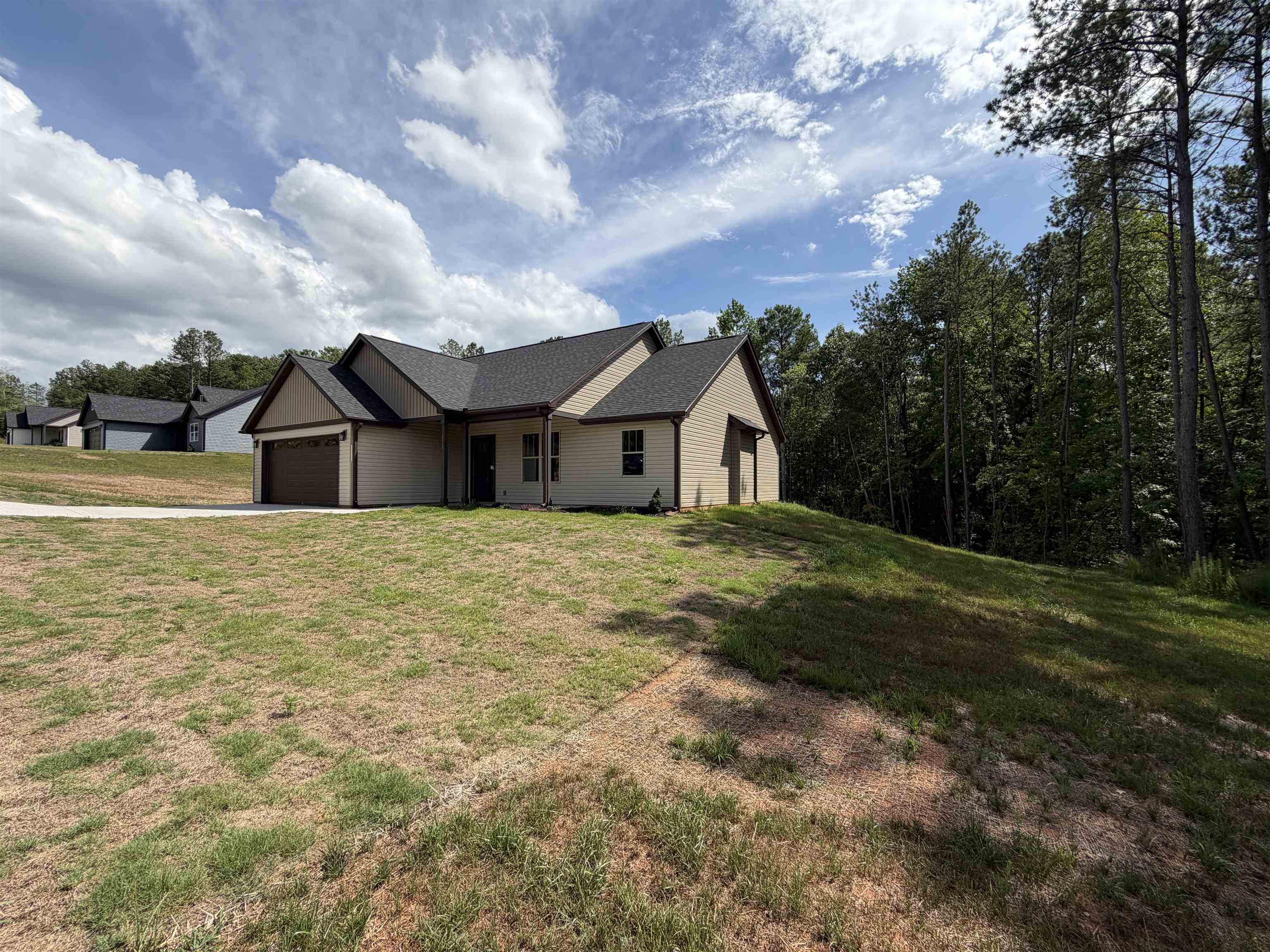 173 Susans Road Gaffney, SC 29341 - Photo 3 of 28