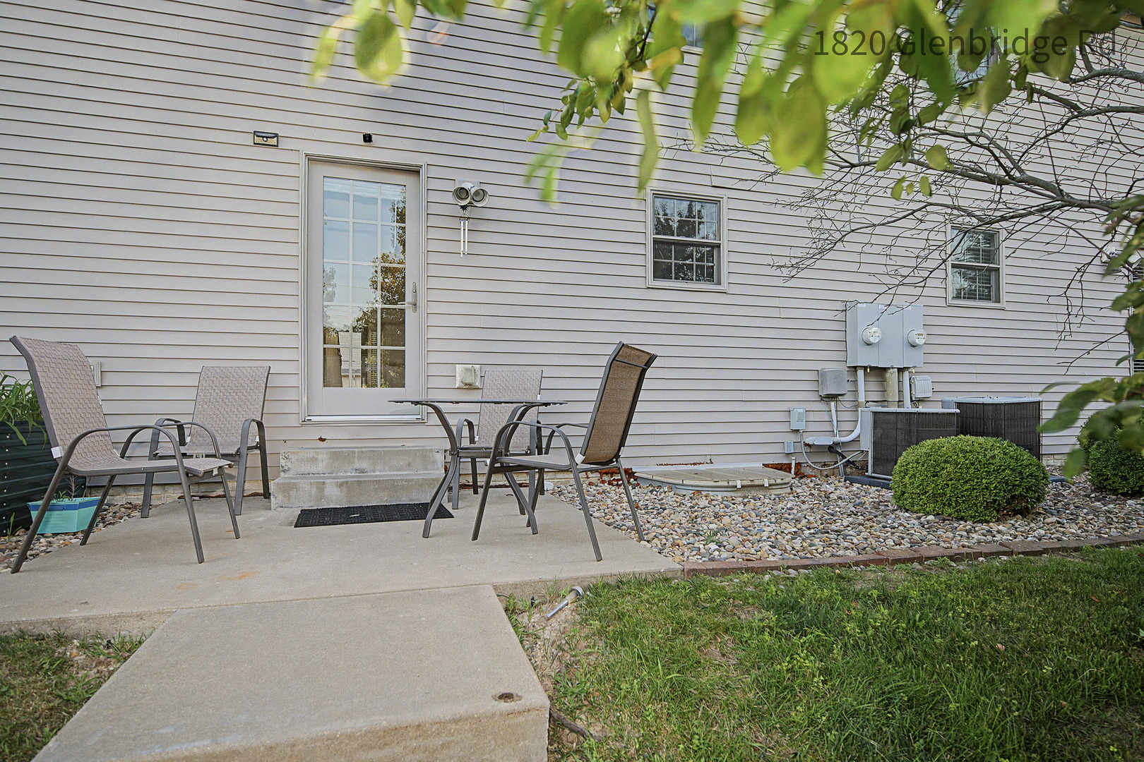 1820 Glenbridge Road Bloomington, IL 61704 - Photo 27 of 42
