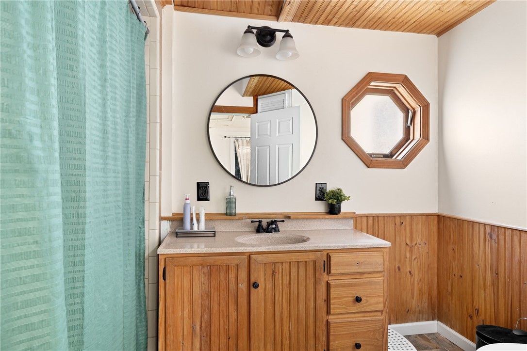 435 South Main Street Woonsocket, RI 02895 - Photo 15 of 35