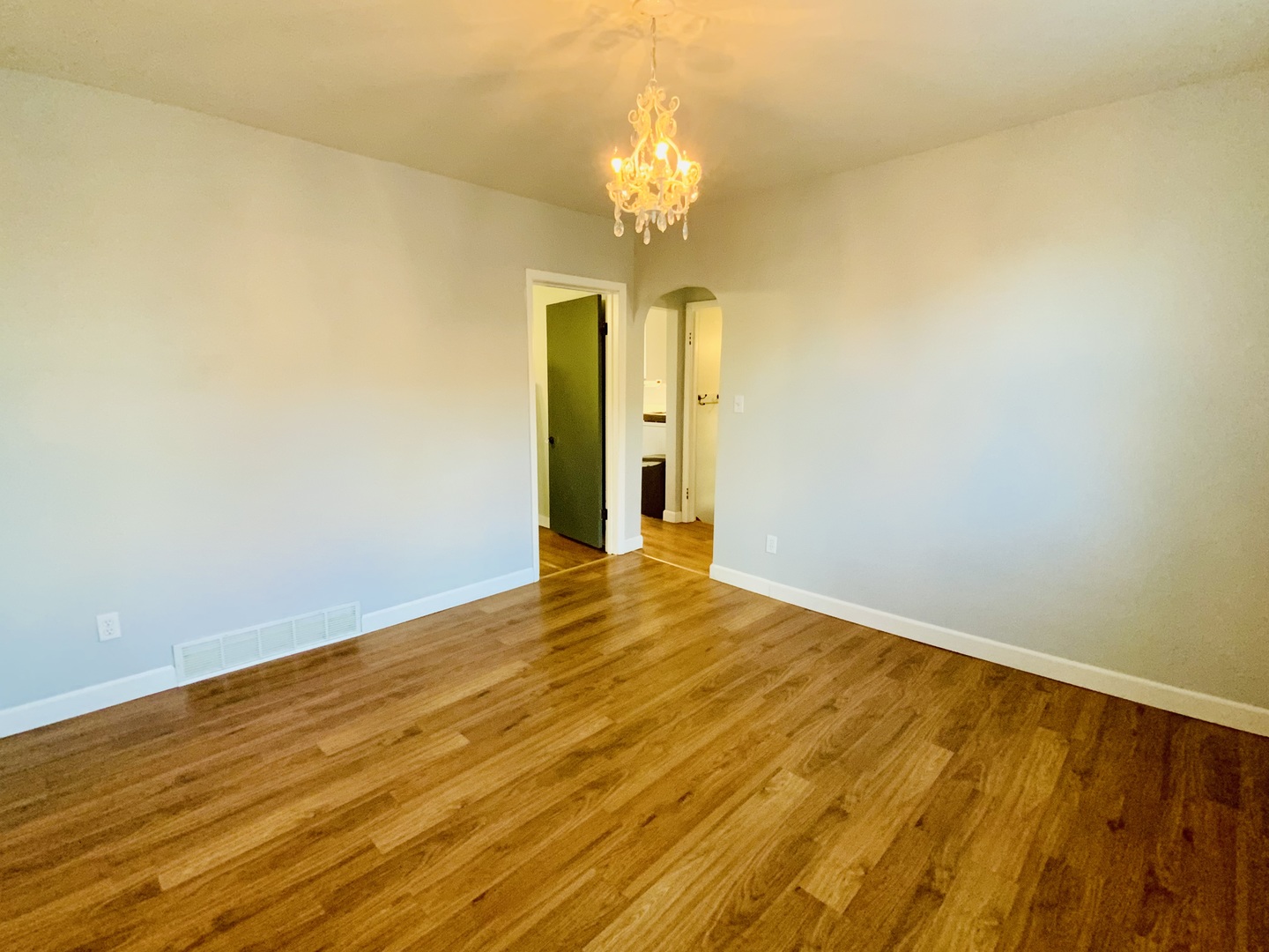 1506 Phelps Street Ottawa, IL 61350 - Photo 7 of 26