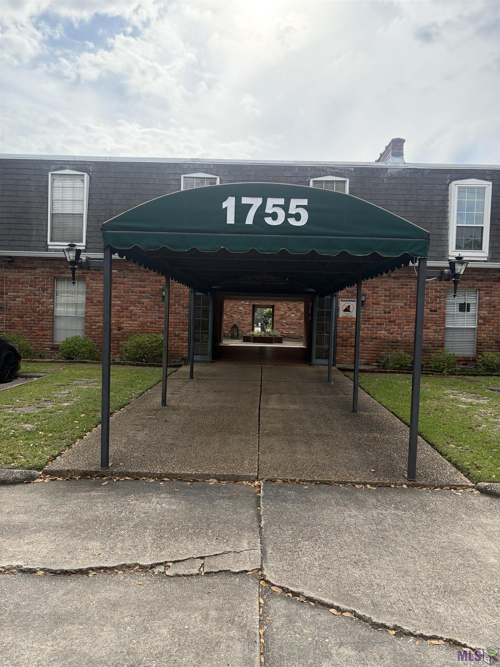 1755 College Drive, Unit 219 Baton Rouge, LA 70808 - Photo 1 of 37